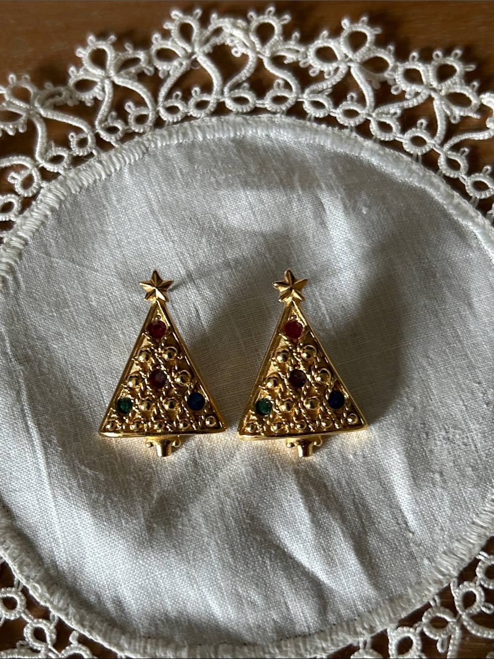 Gold Tone Christmas Tree Stud Earrings with Multicolor Stones